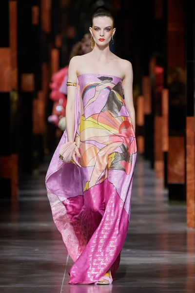Look 34